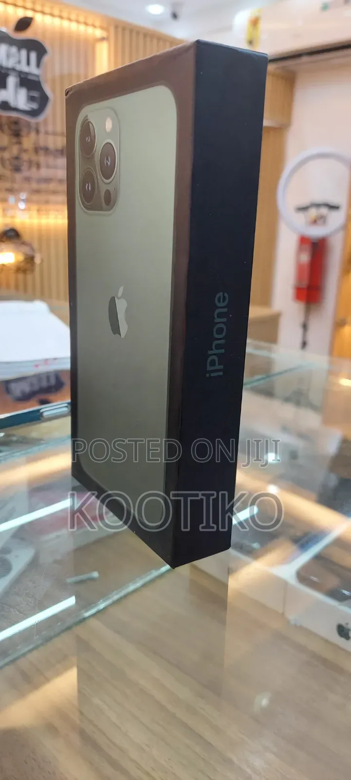 New Apple iPhone 13 Pro Max 128 GB Green