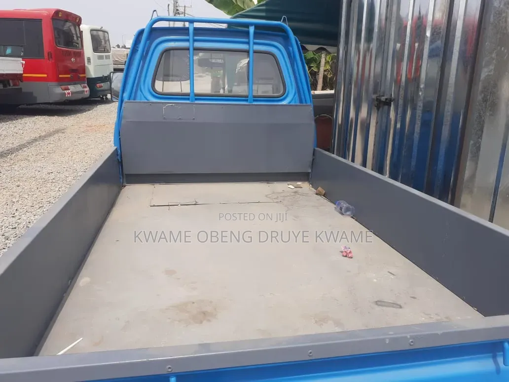 Daihatsu Hijet 2004