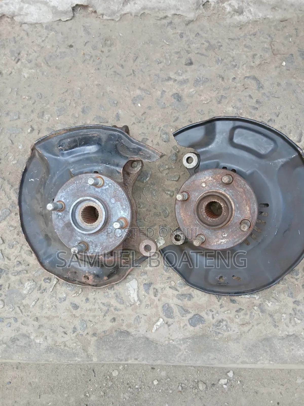 Toyota Yaris Front Hub Sakura Per