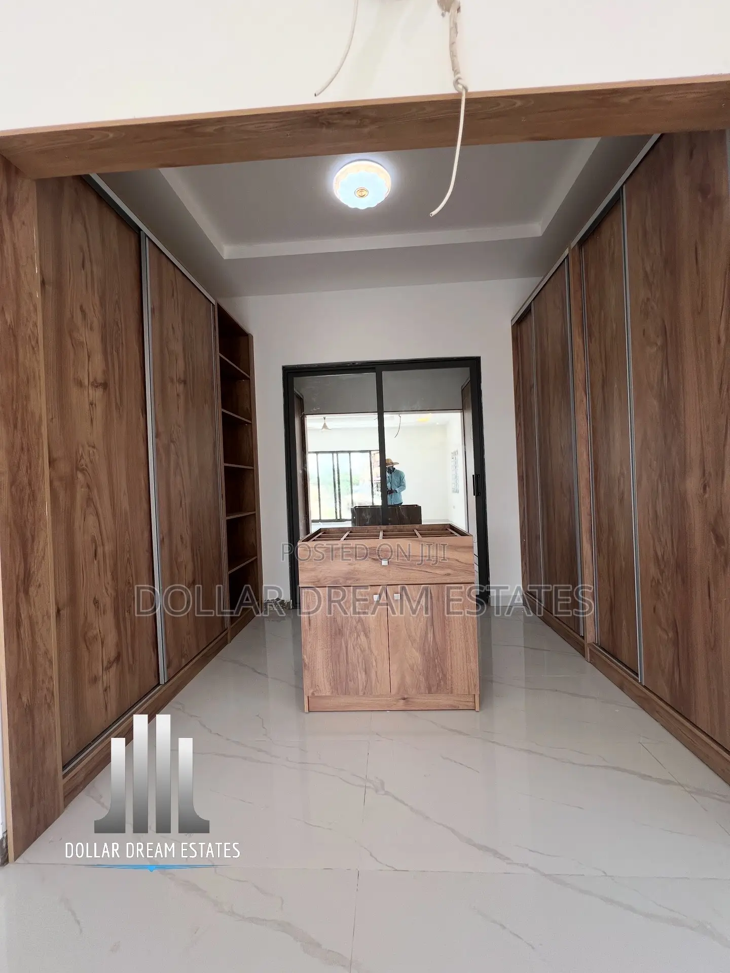 4bdrm House in East Legon for sale