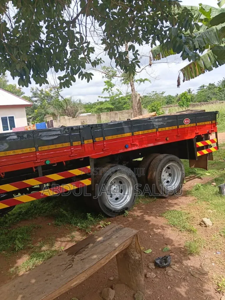 Kia Rhino Air Double Axle