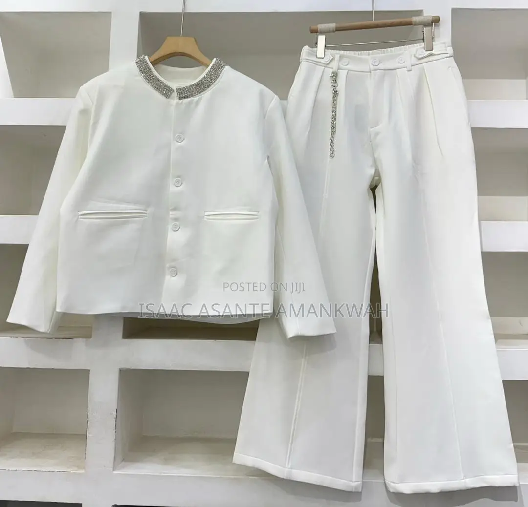 Asendua Collection