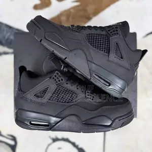 Air Jordan 4 Retro Black Cat Sneakers