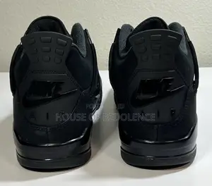 Air Jordan 4 Retro Black Cat Sneakers