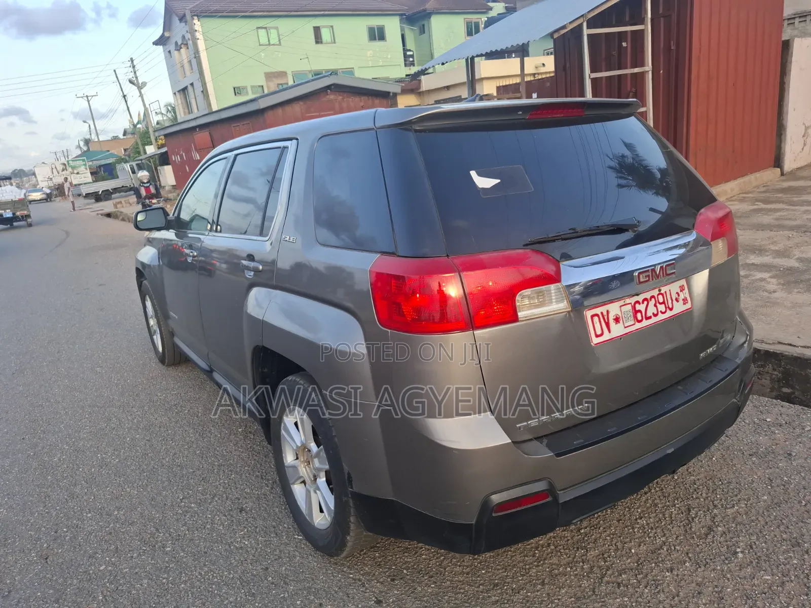GMC Terrain Denali AWD 2013 Gold