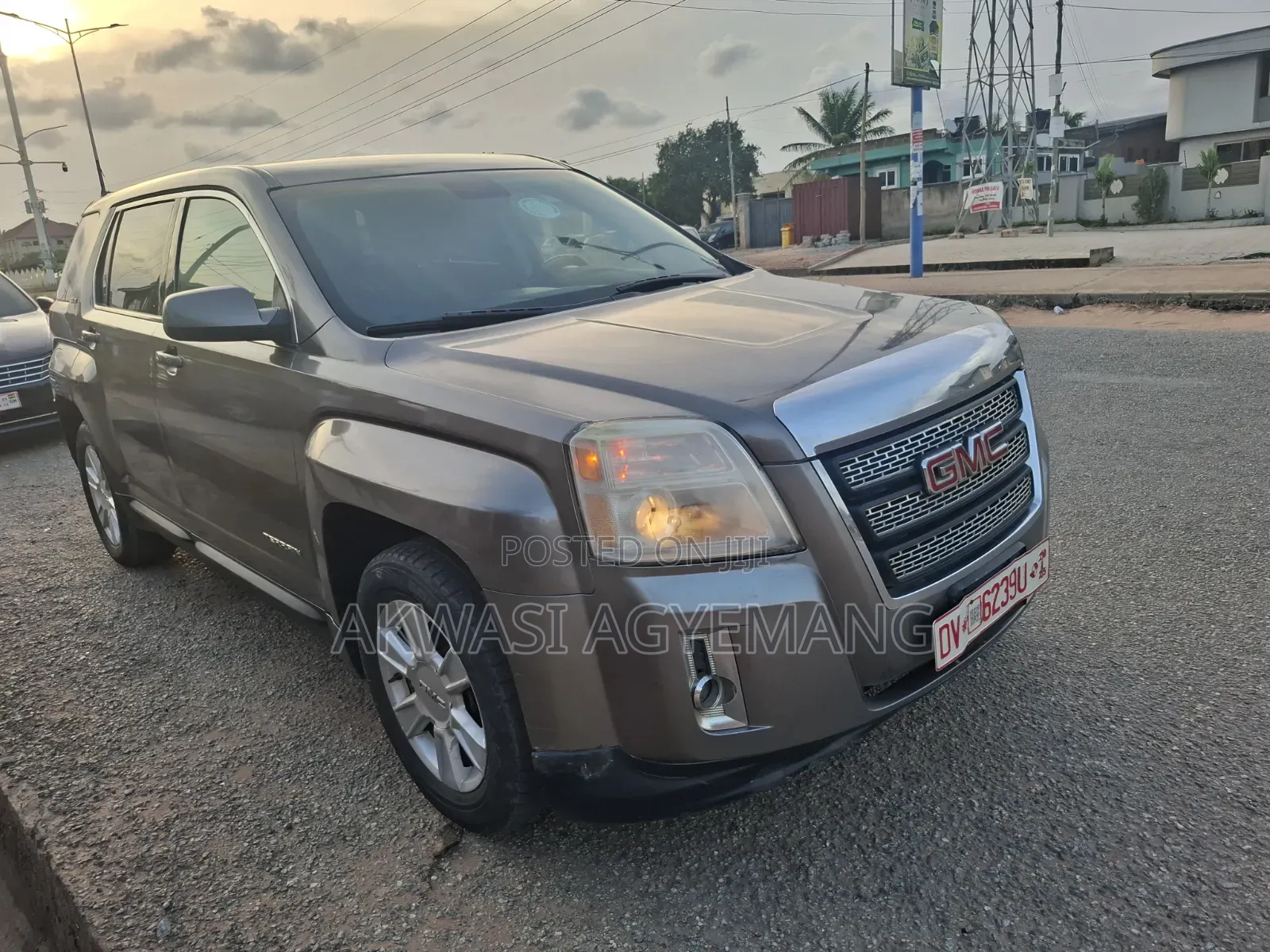 GMC Terrain Denali AWD 2013 Gold