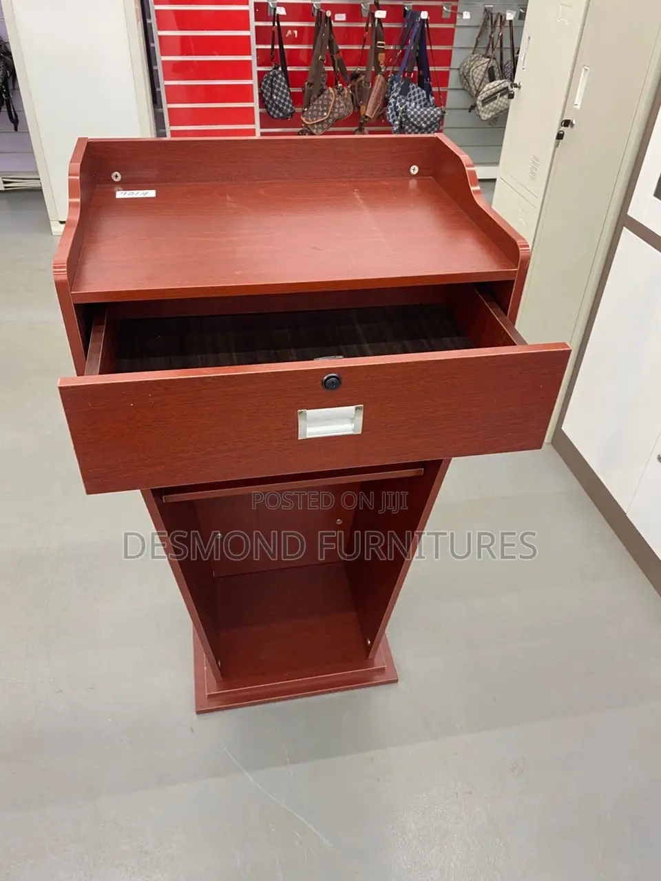 Imported Wooden Pulpit Original
