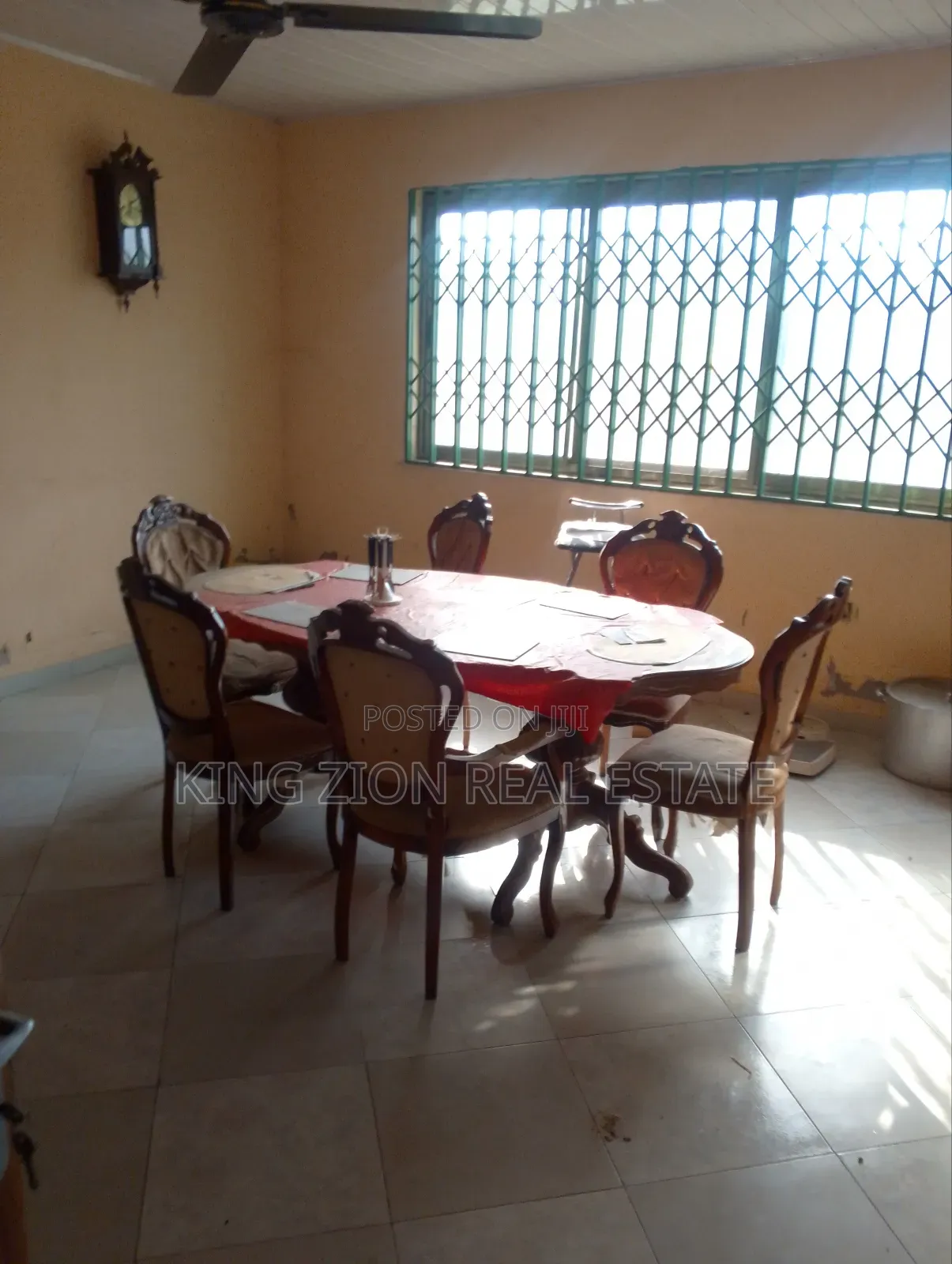 7bdrm House in Kingzion Real, Baah Yard for sale
