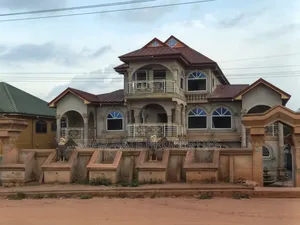 23 Bedrooms Hotel For Sale