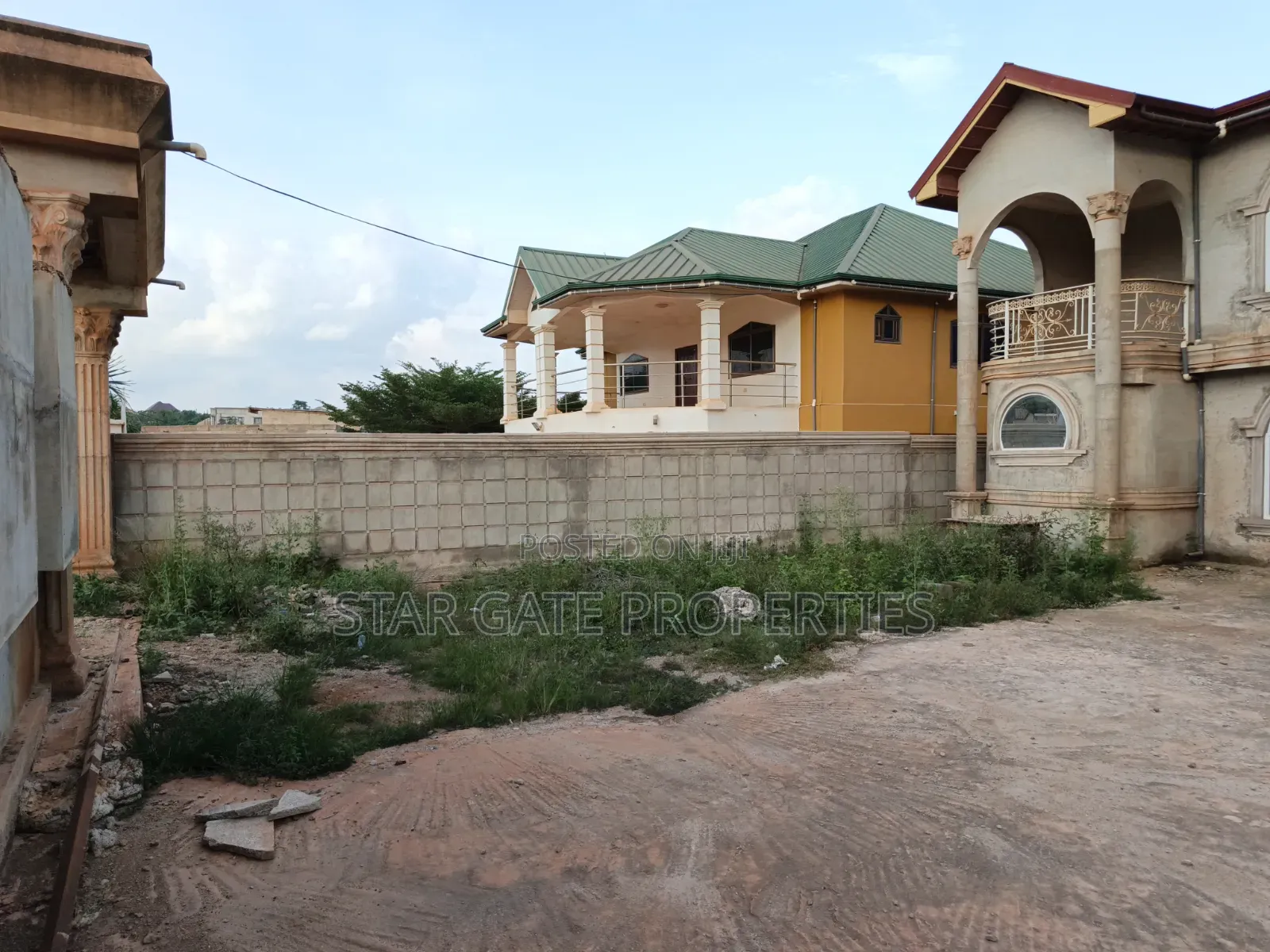 23 Bedrooms Hotel For Sale