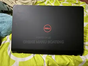 Laptop Dell Inspiron 15 5577 16GB Intel Core i5 SSHD+SSD 512GB