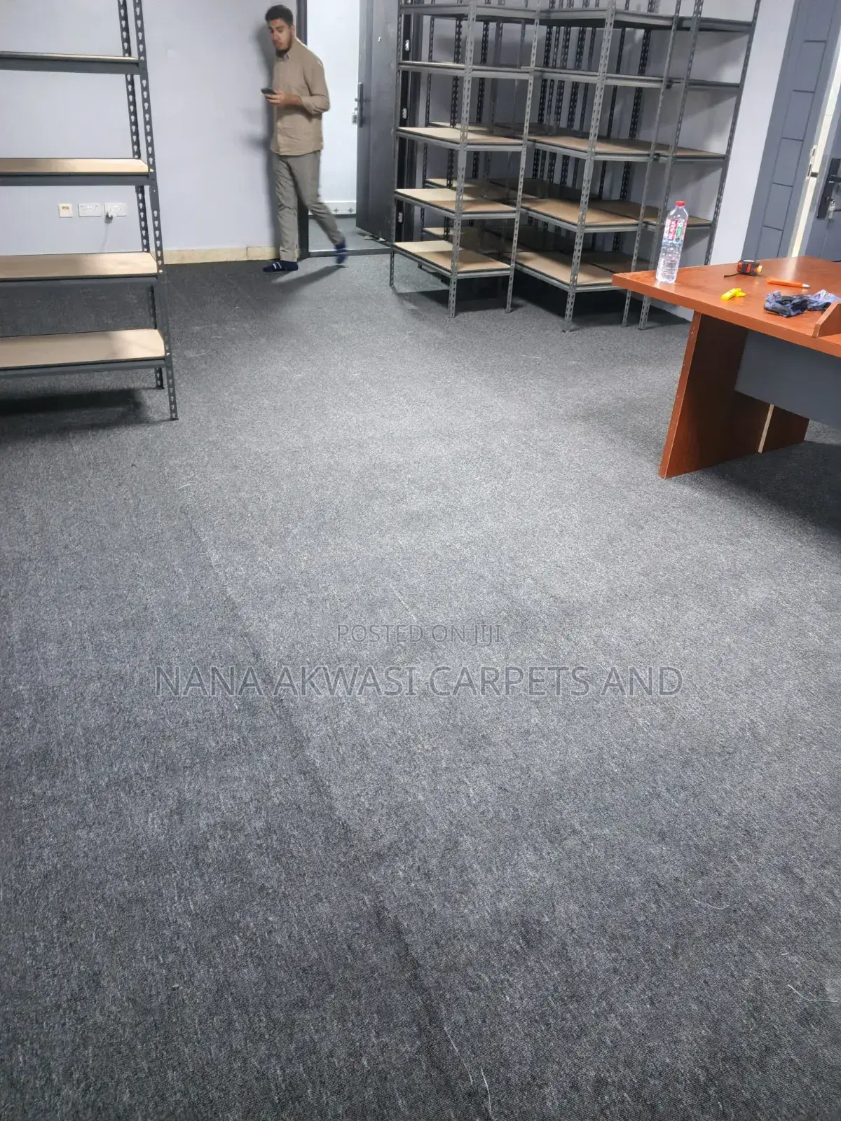Industrial Plain Gray Carpet for Homes/Churches/Offices