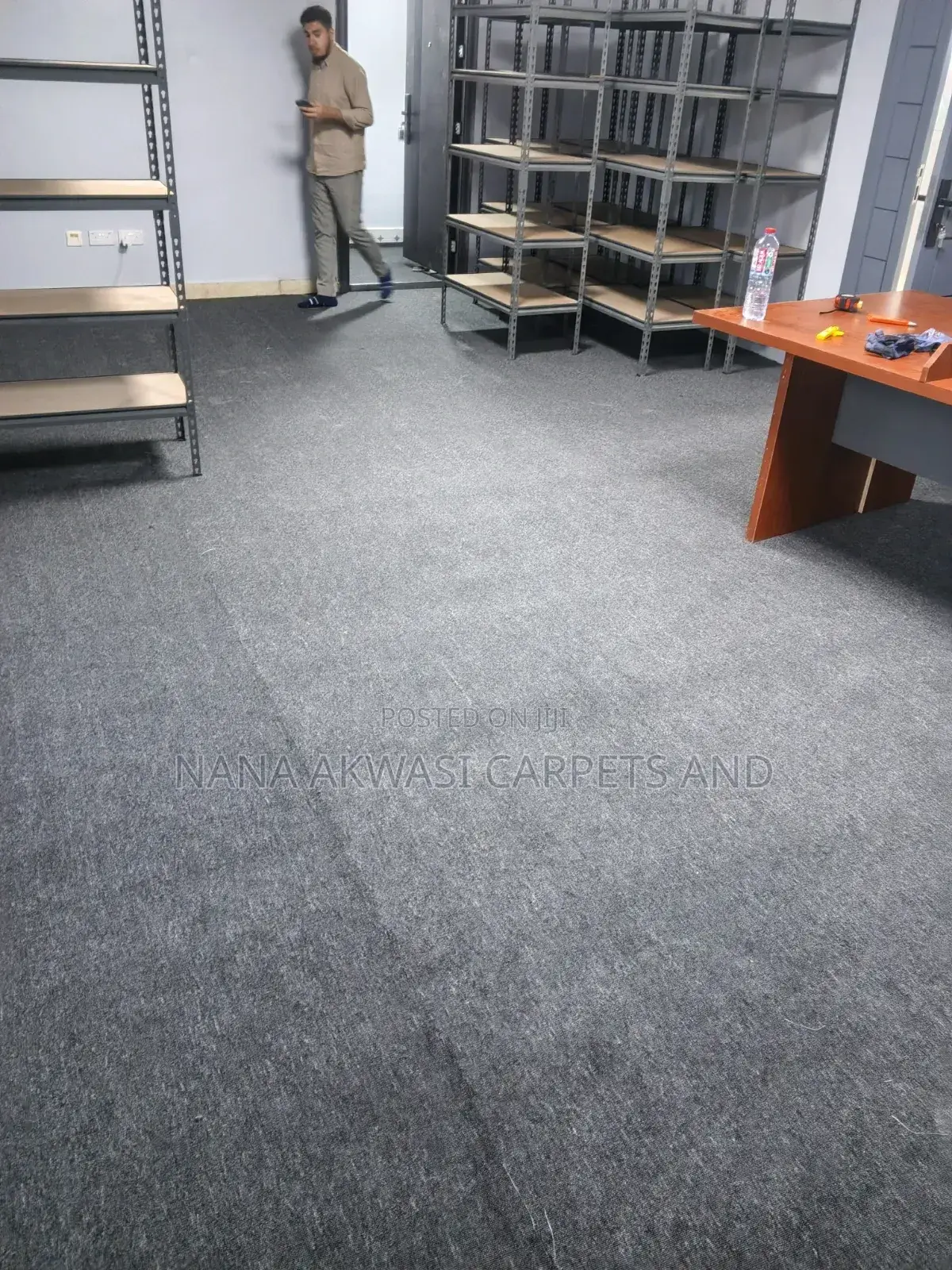 Industrial Plain Gray Carpet for Homes/Churches/Offices
