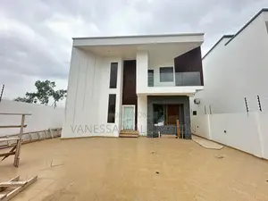 4bdrm House in Nanakrom, Nmai-Dzorn for sale