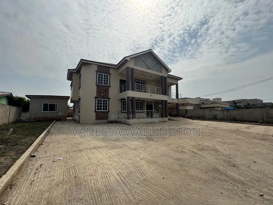 5bdrm House in Ashaley Botwe for rent
