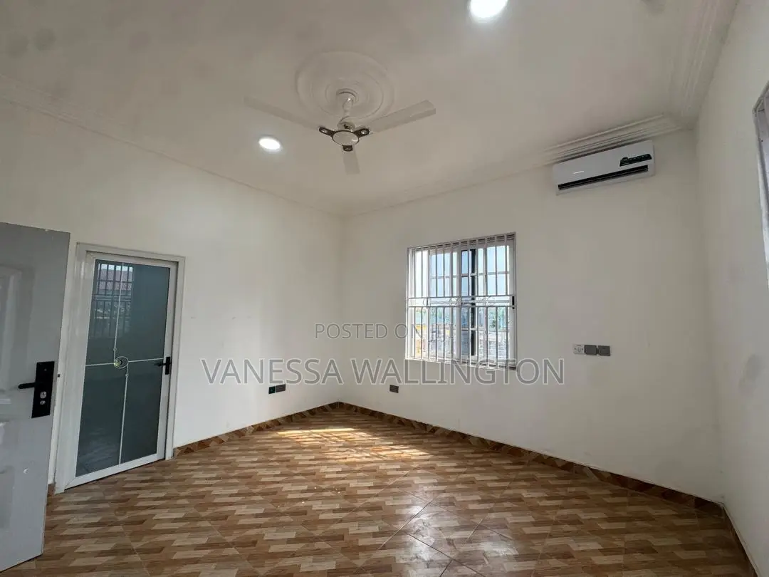 5bdrm House in Ashaley Botwe for rent
