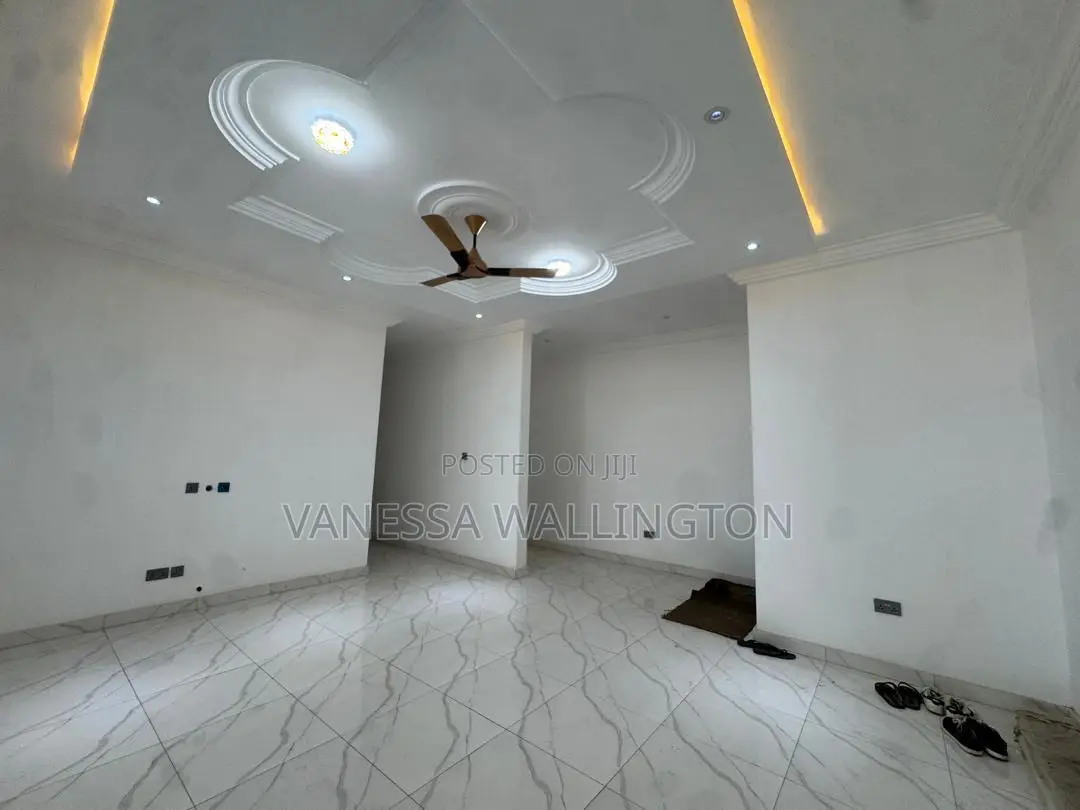 5bdrm House in Ashaley Botwe for rent