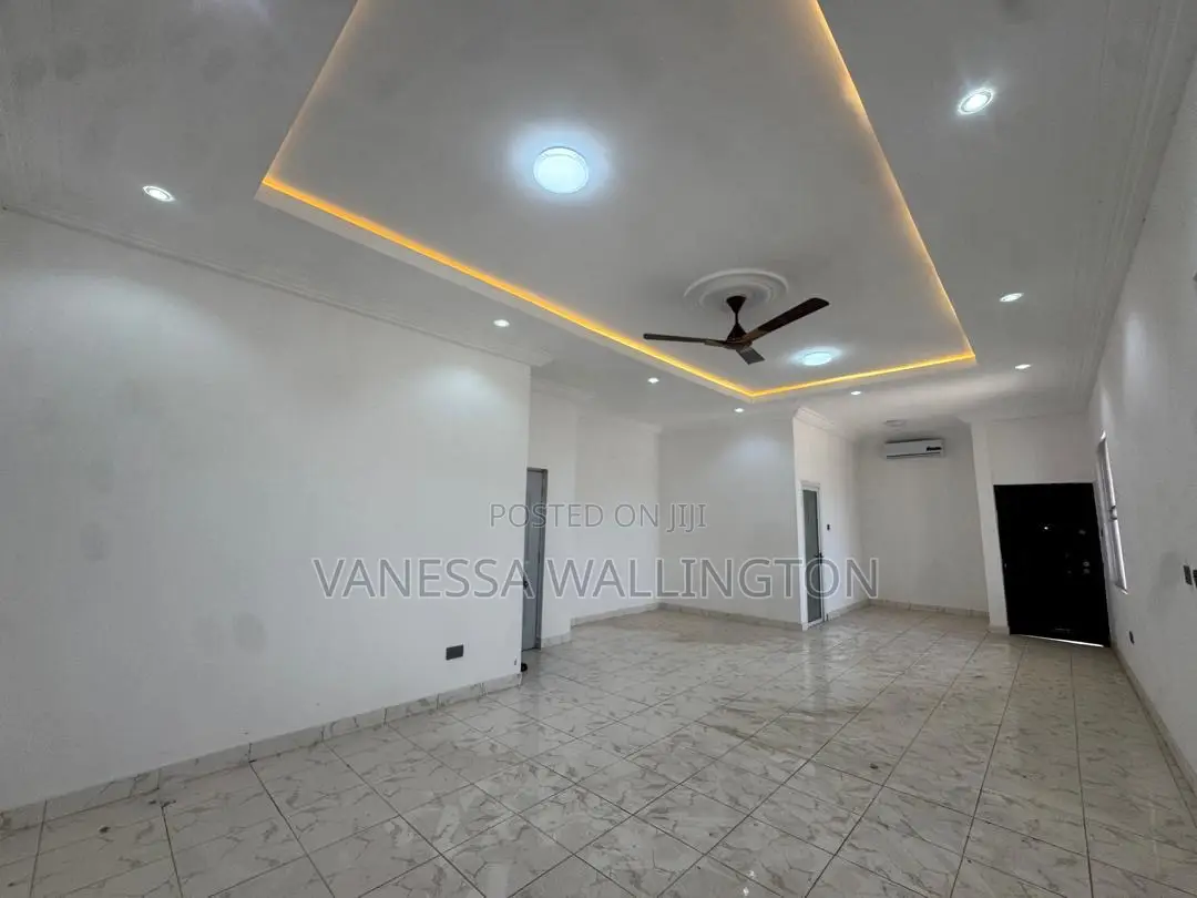 5bdrm House in Ashaley Botwe for rent