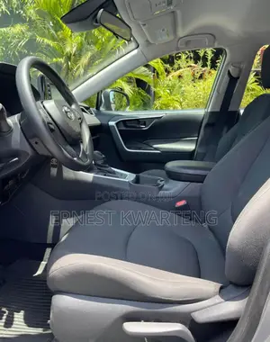 Toyota RAV4 2021 Gray