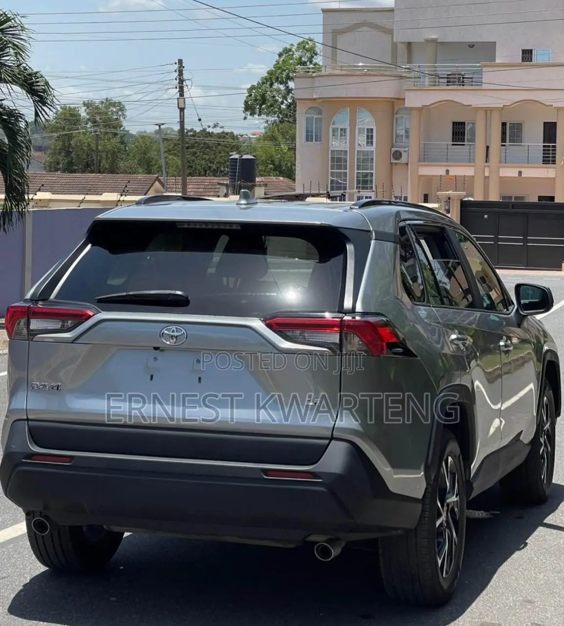 Toyota RAV4 2021 Gray