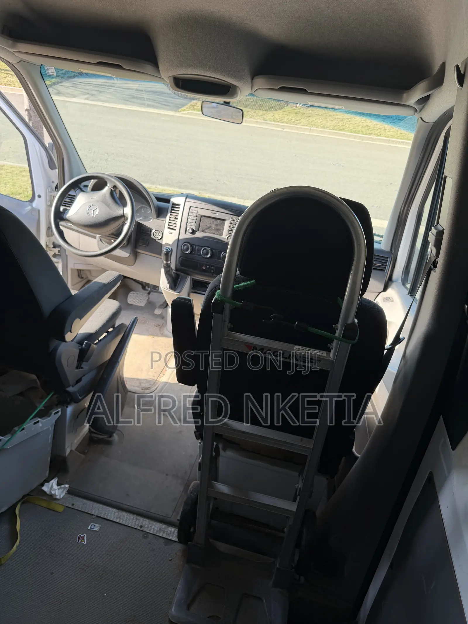 Mercedes-Benz Sprinter 2015 White