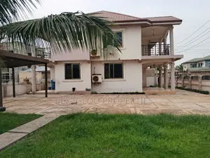 5bdrm House in Nungua Brigade, Accra Metropolitan for sale