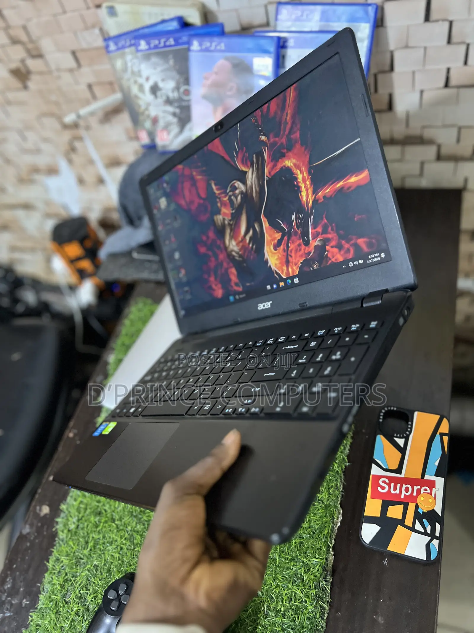 Laptop Acer Aspire E5-571G 8GB Intel Core i5 HDD+SSD 750GB