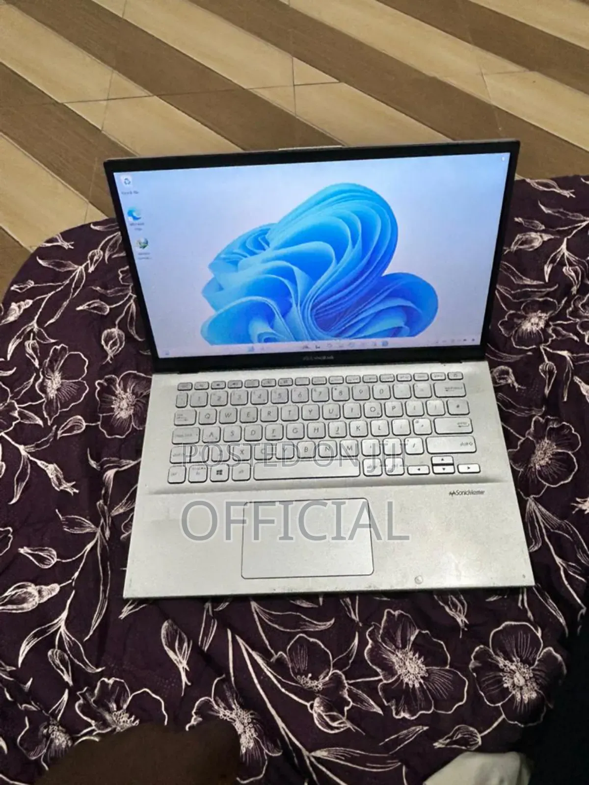 Laptop Asus VivoBook 15 X505BA 12GB AMD Ryzen 3 SSD 256GB
