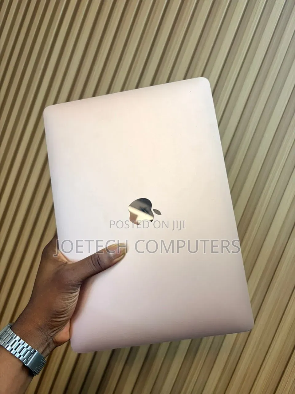 Laptop Apple MacBook Air 2020 8GB Intel Core i5 SSD 512GB