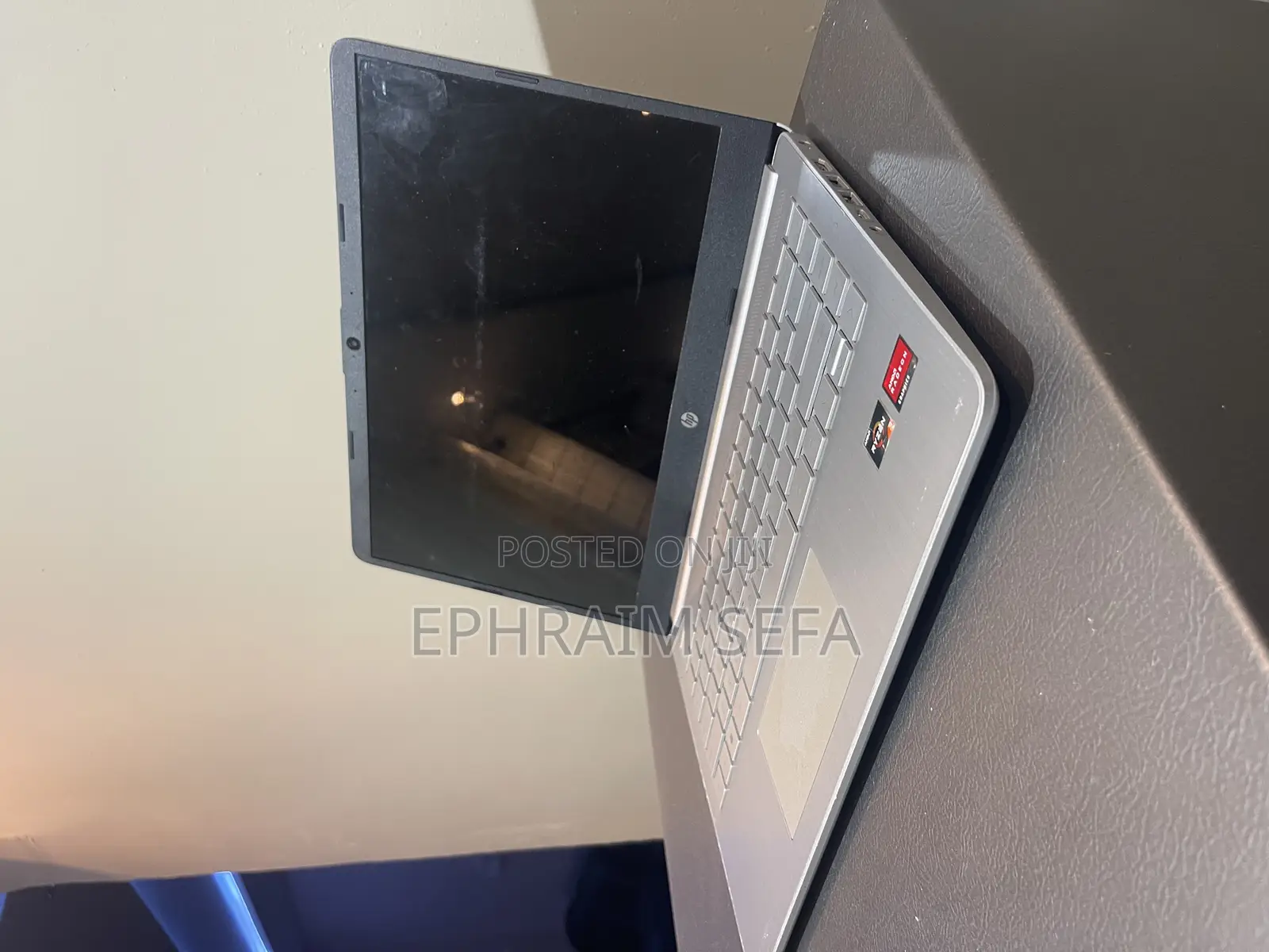 Laptop HP 14-dq1025cl 8GB AMD Ryzen 3 SSD 256GB