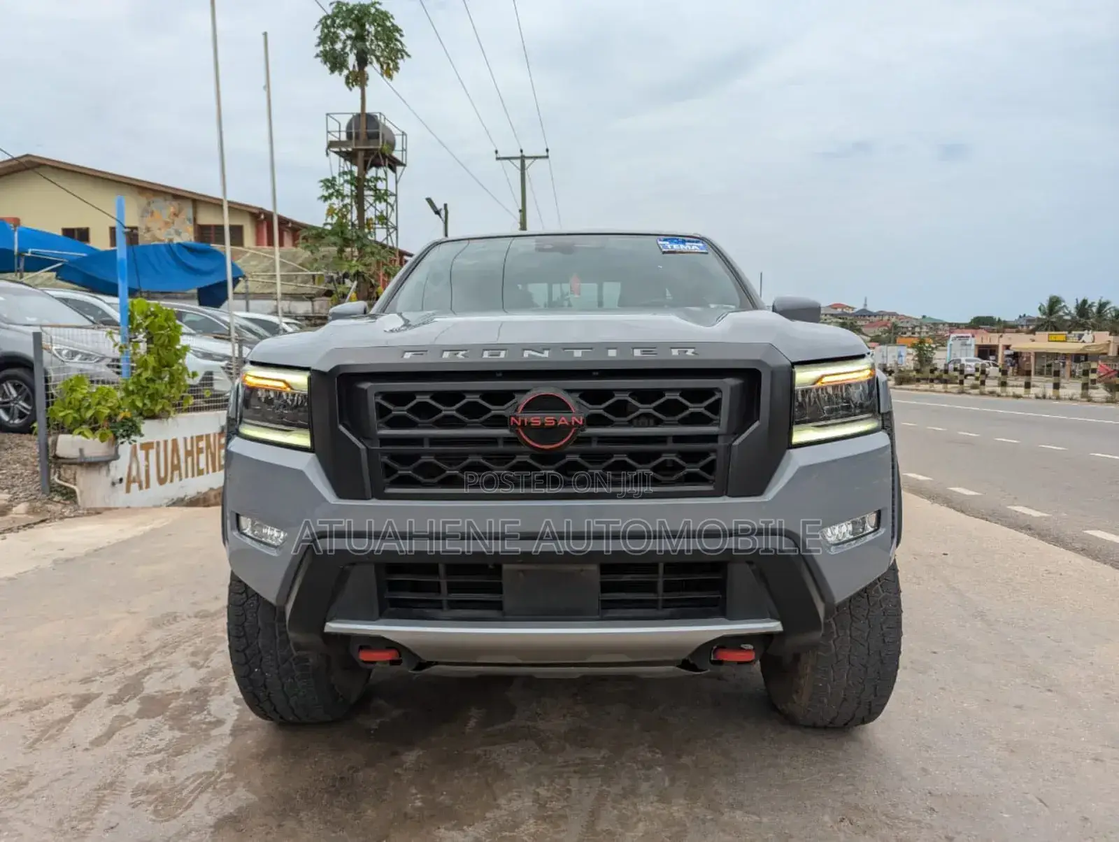 Nissan Frontier PRO-4X 2022 Gray