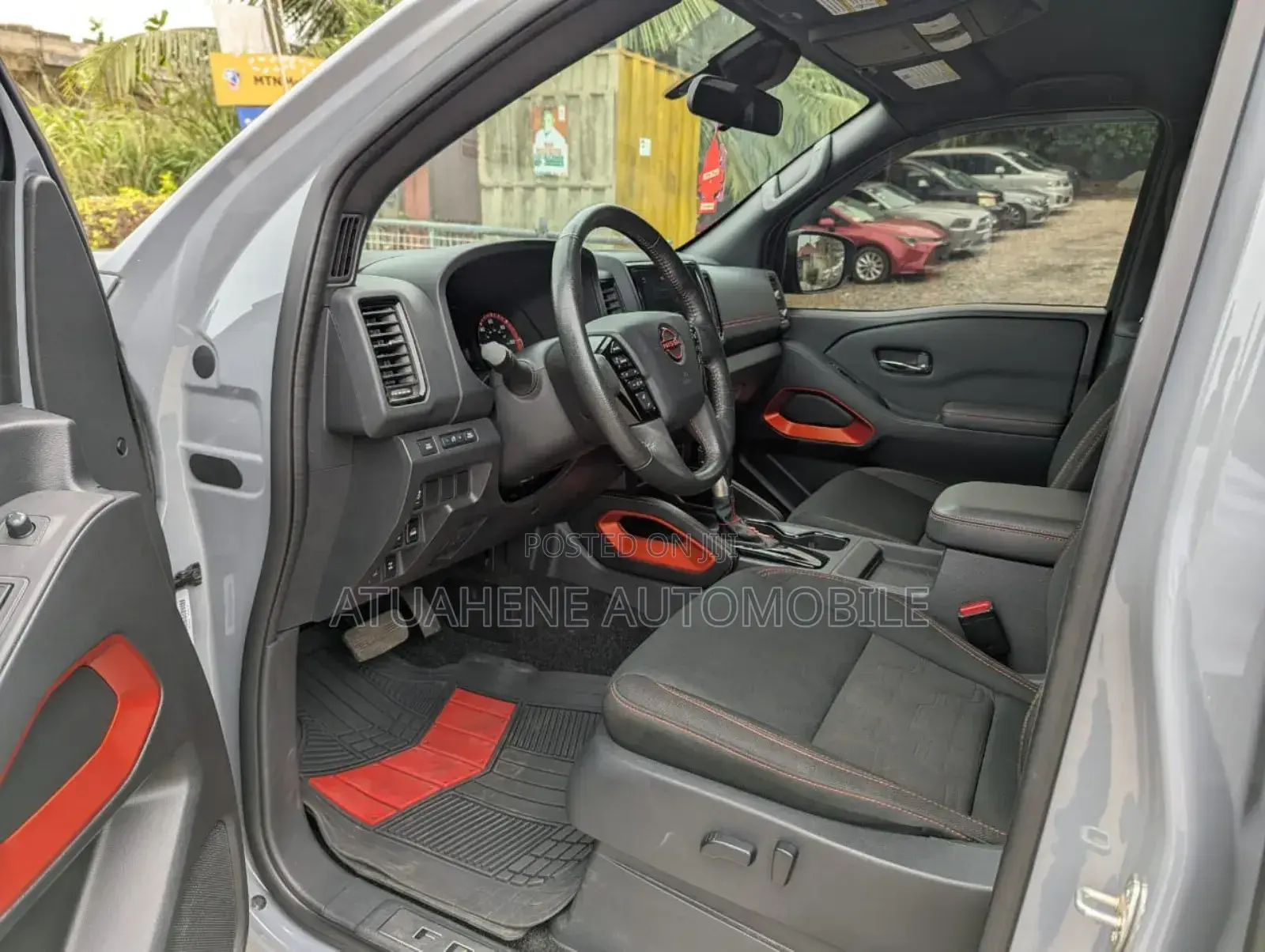 Nissan Frontier PRO-4X 2022 Gray