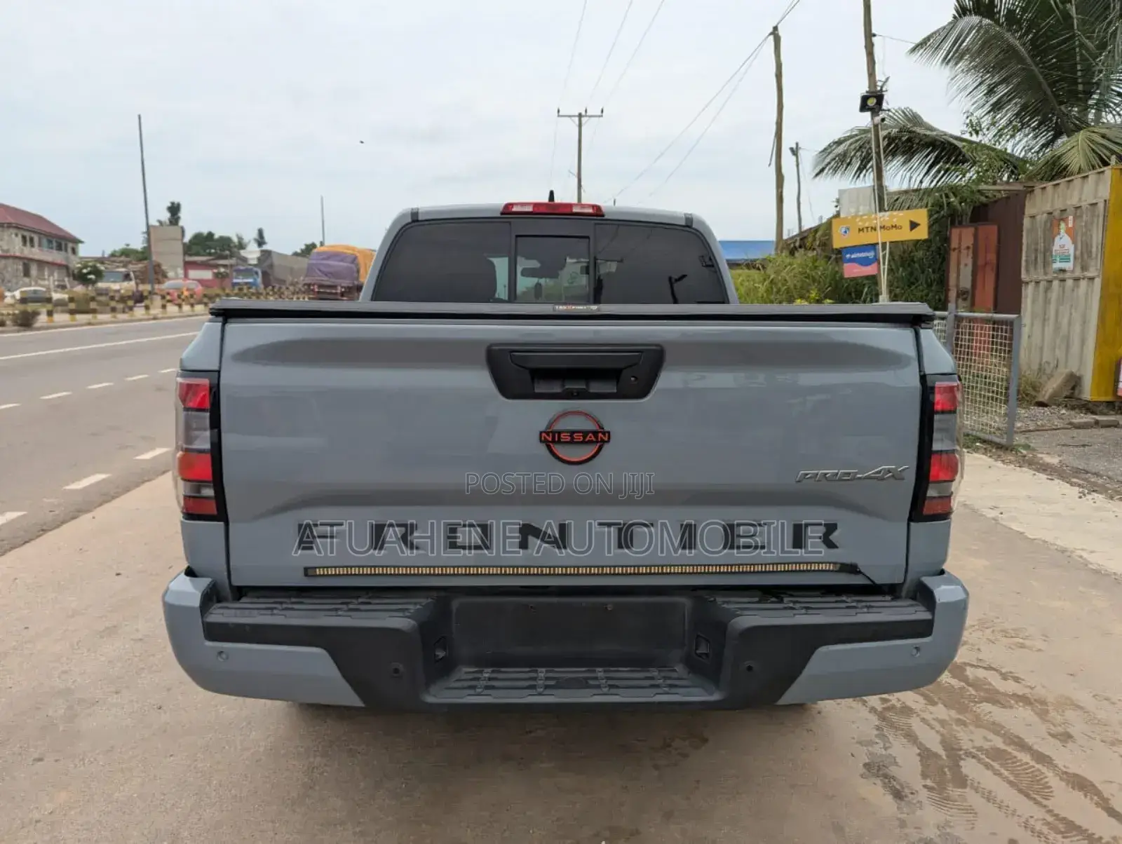 Nissan Frontier PRO-4X 2022 Gray