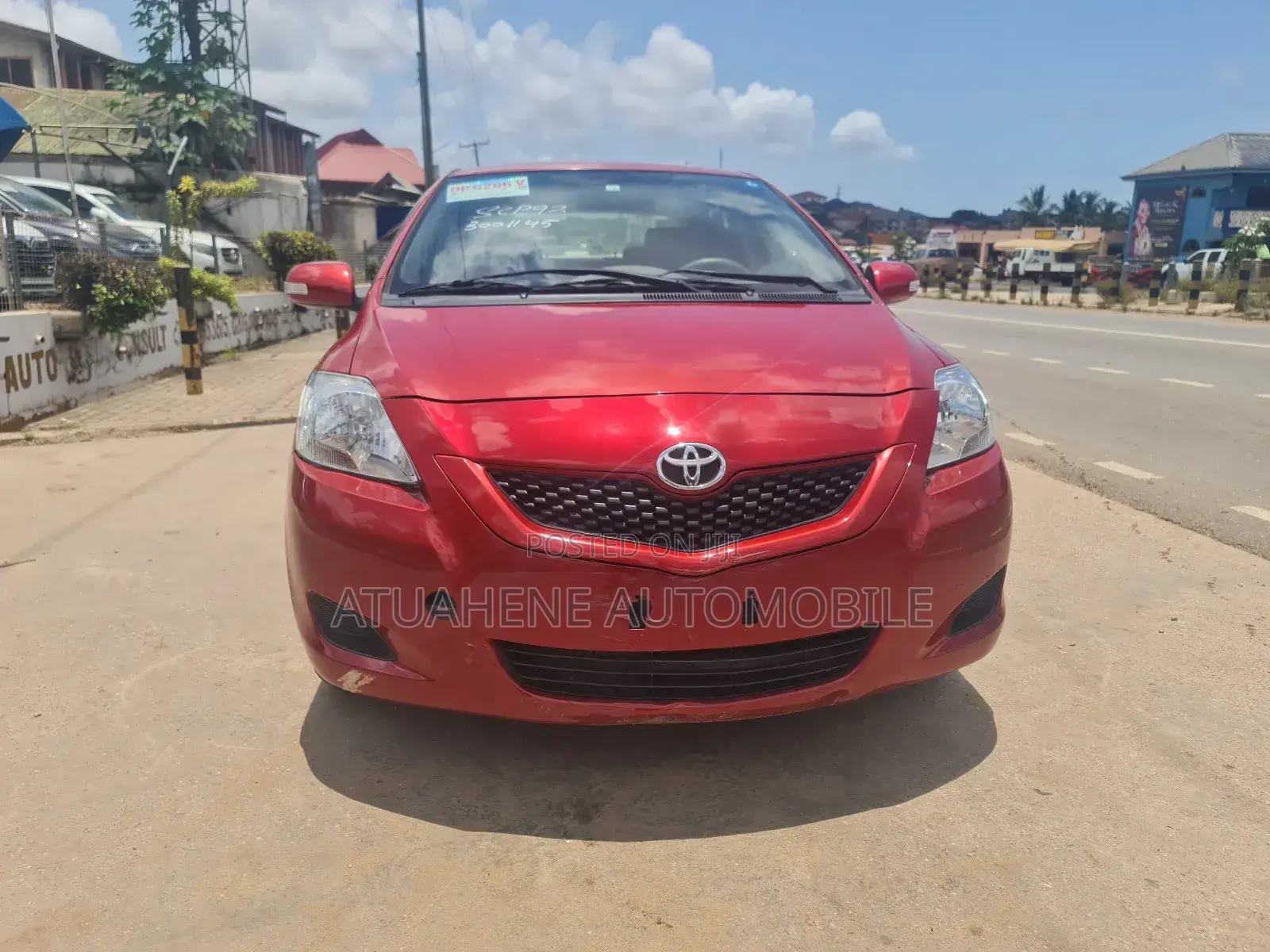 Toyota Belta 2012 Red