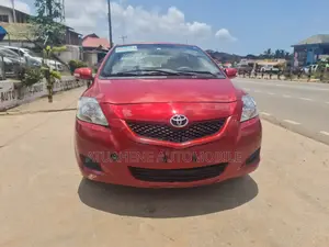 Toyota Belta 2012 Red