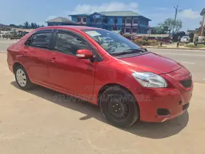 Toyota Belta 2012 Red