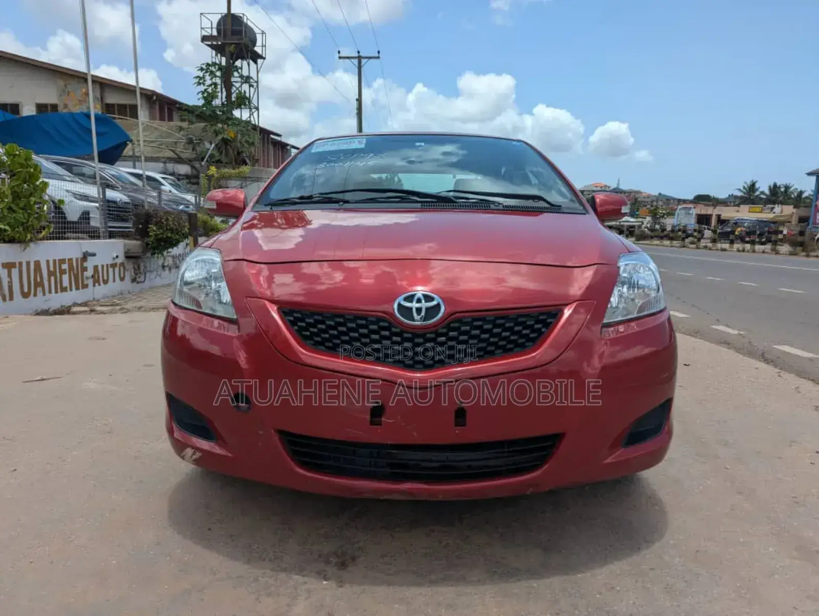 Toyota Belta 2012 Red