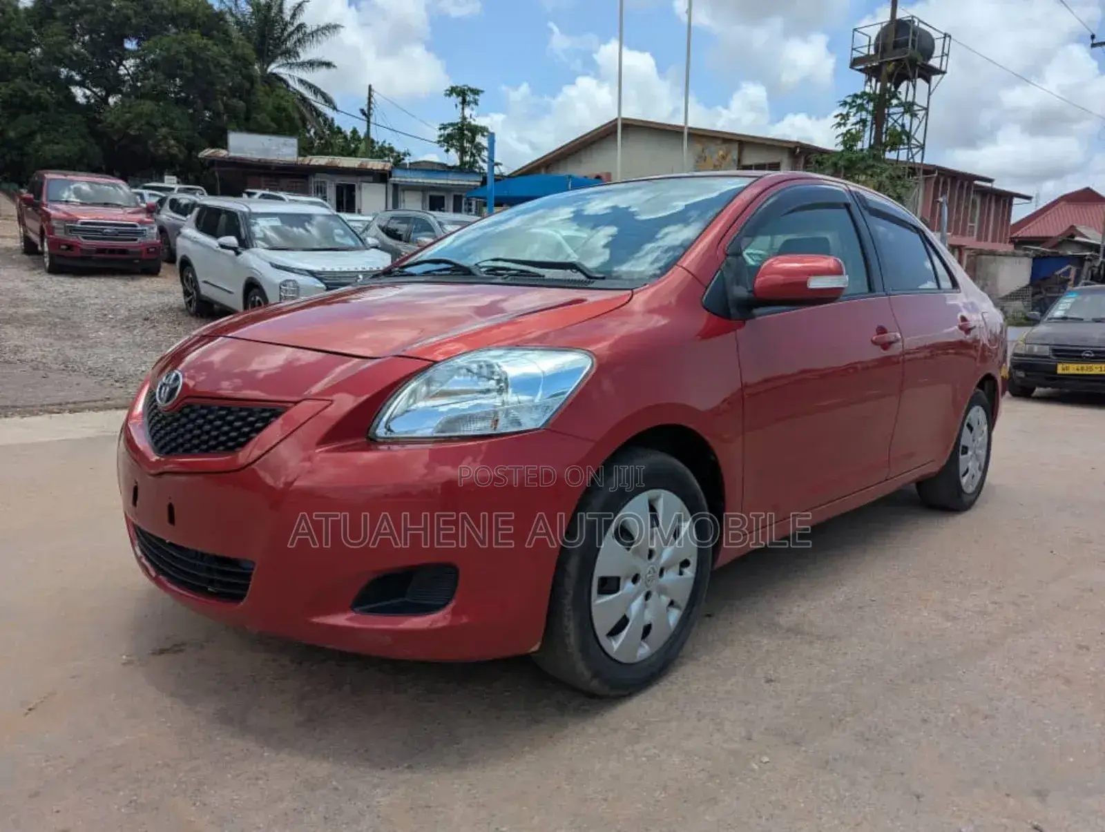 Toyota Belta 2012 Red