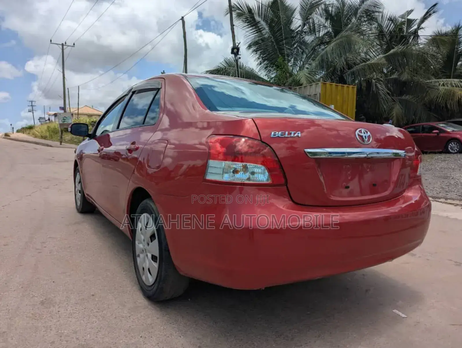 Toyota Belta 2012 Red