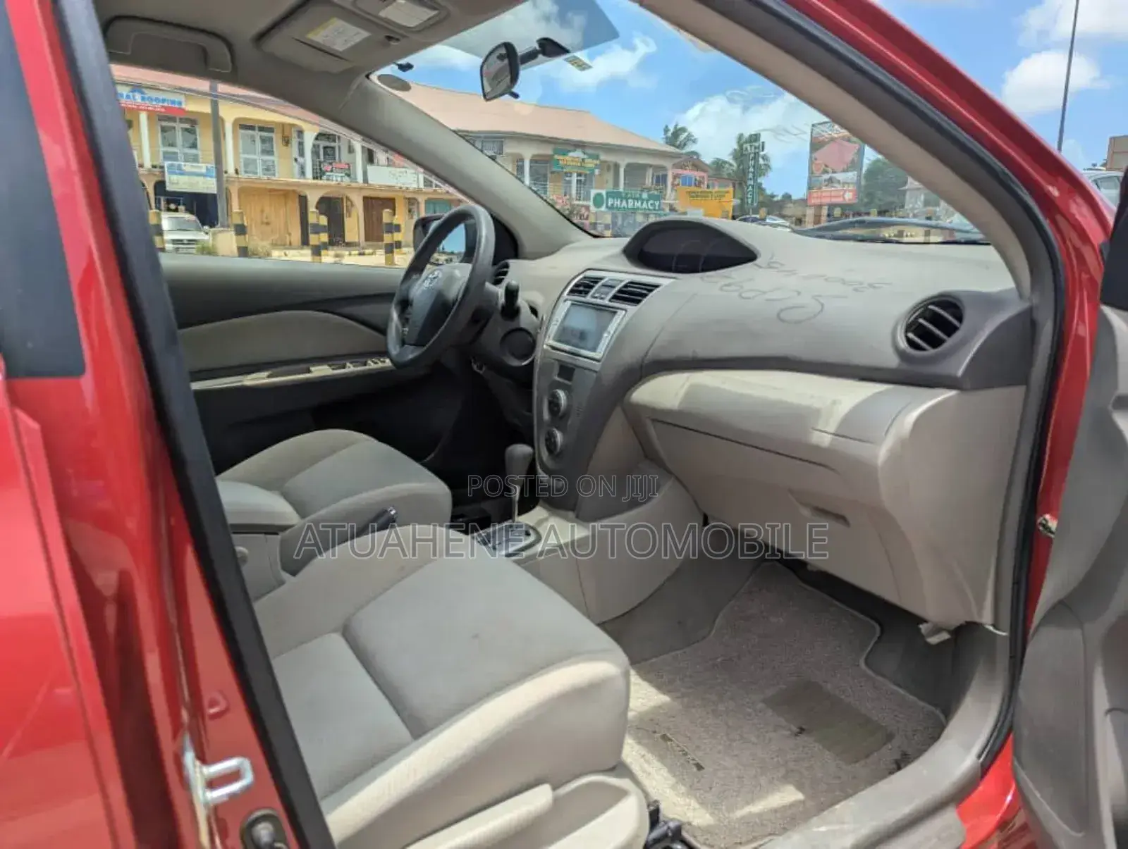 Toyota Belta 2012 Red