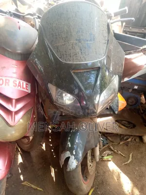 Honda Forza 2000 Black