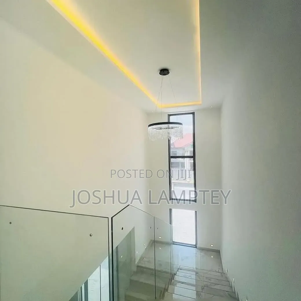 4bdrm House in East Legon Estate, Boundary Road Area for rent