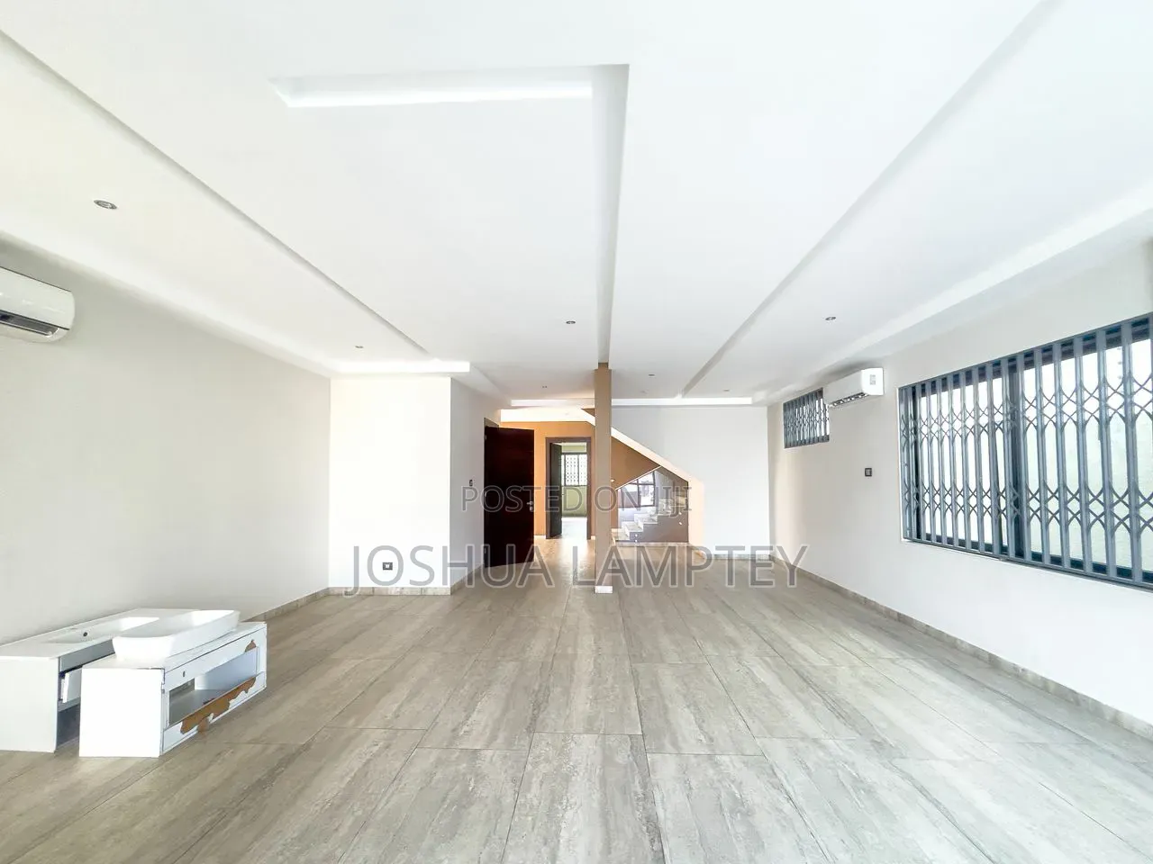 4bdrm House in East Legon Estate, Boundary Road Area for rent