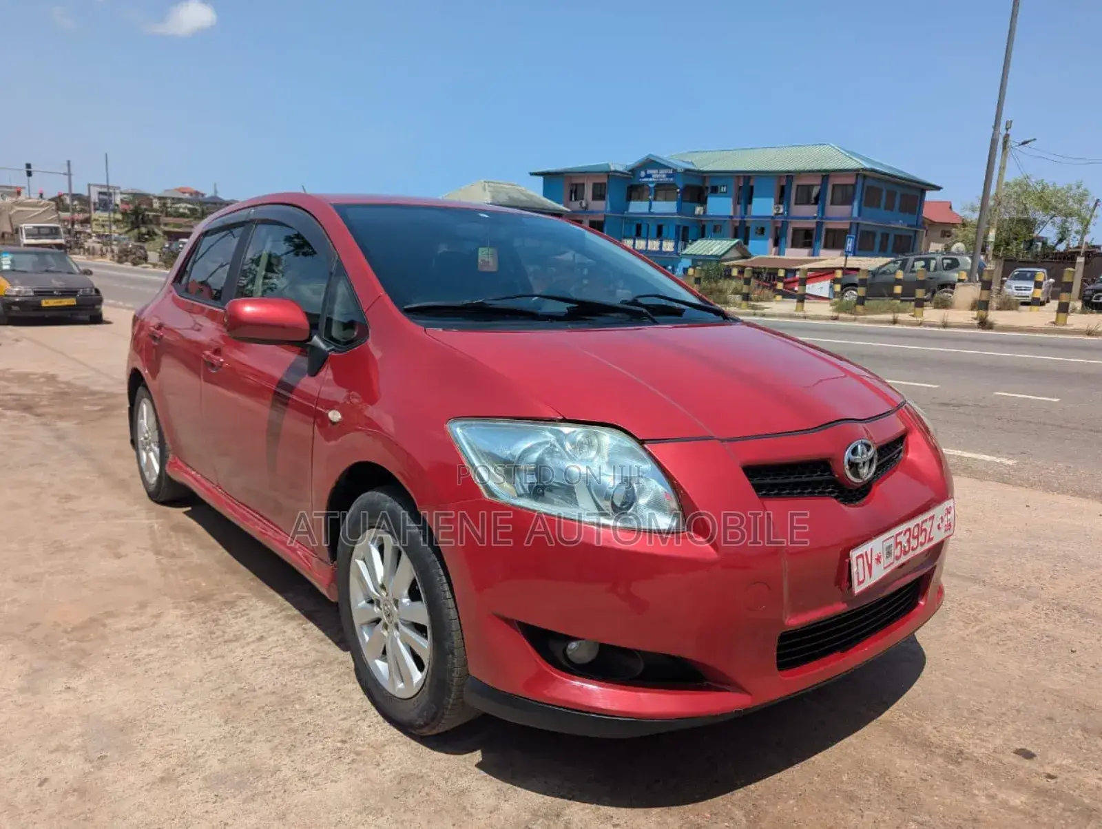 Toyota Auris 1.4 VVTi 2008 Red