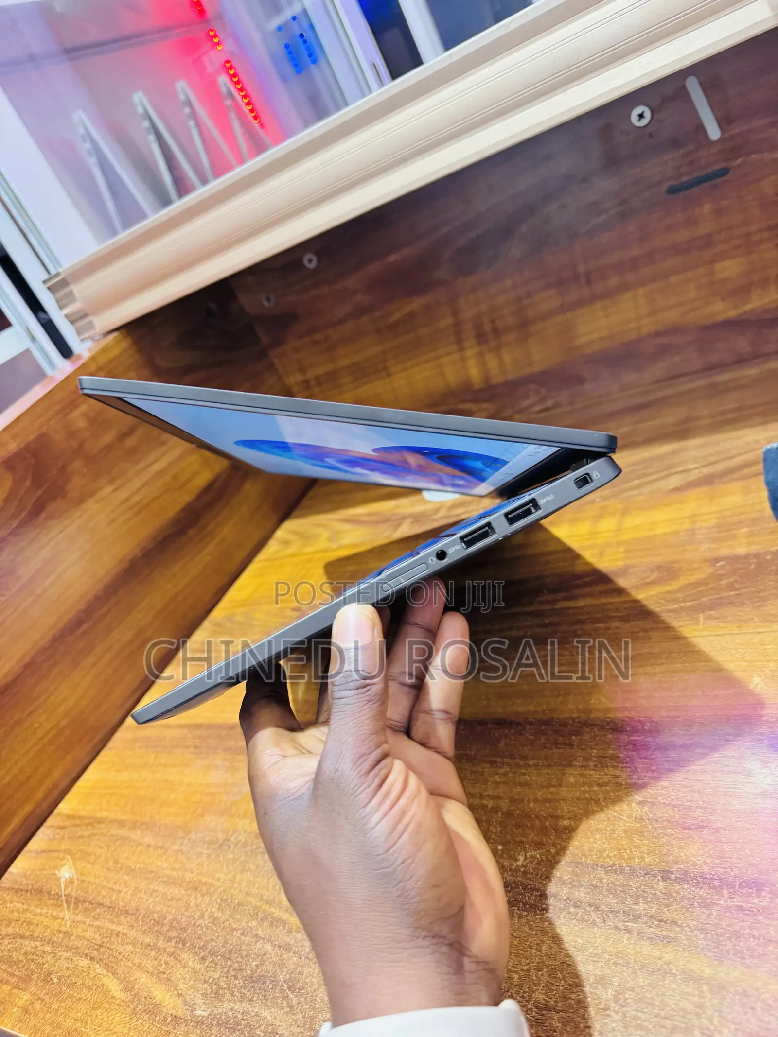 Laptop Dell Latitude 7410 8GB Intel Core i5 SSD 256GB