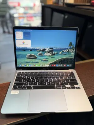 Laptop Apple MacBook Pro 2020 M1 8GB Apple M1 Pro SSD 512GB