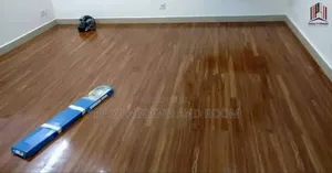 Modern Vinyl Flooring Professional