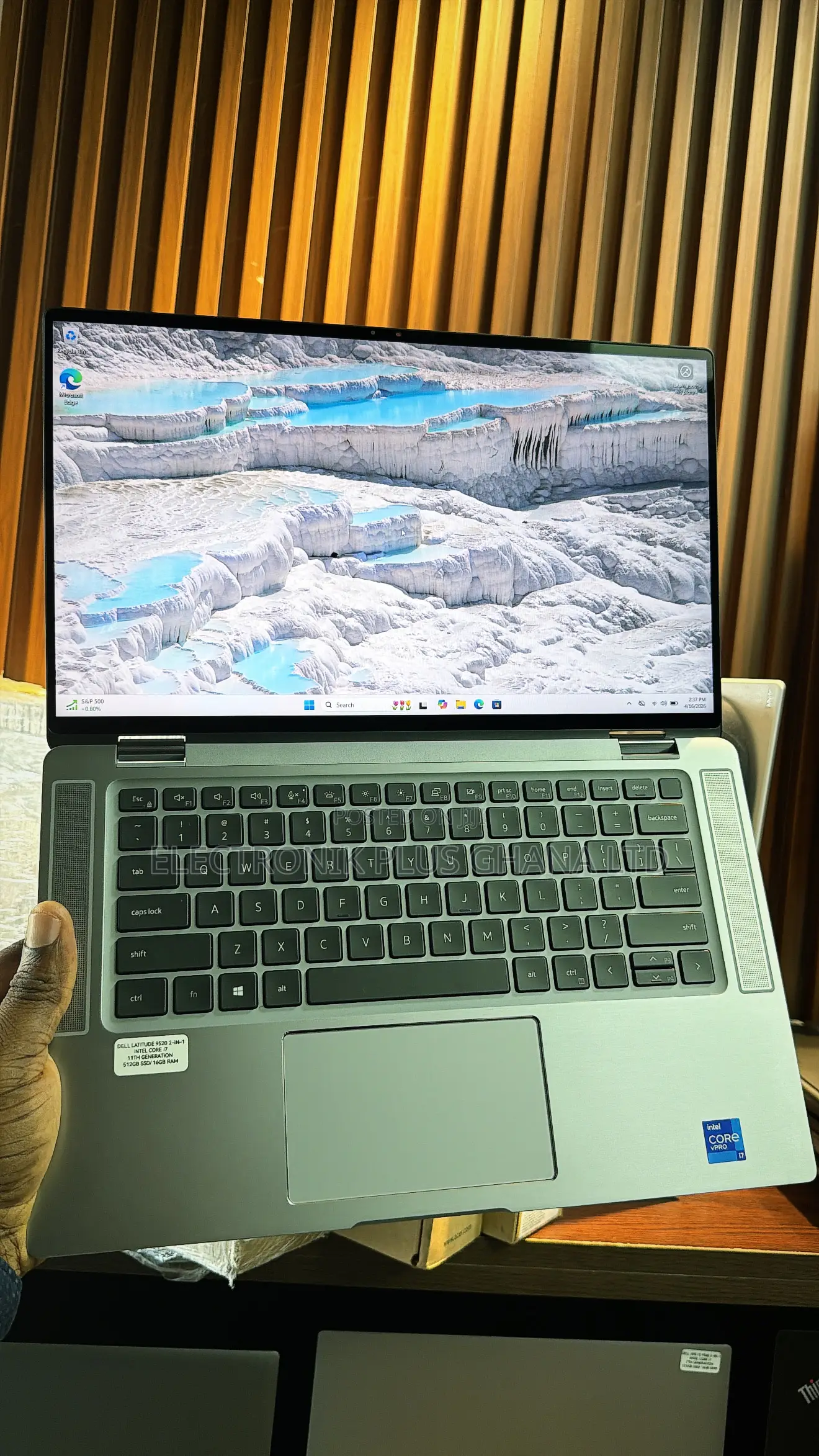Laptop Dell Latitude 9520 16GB Intel Core i7 SSD 512GB