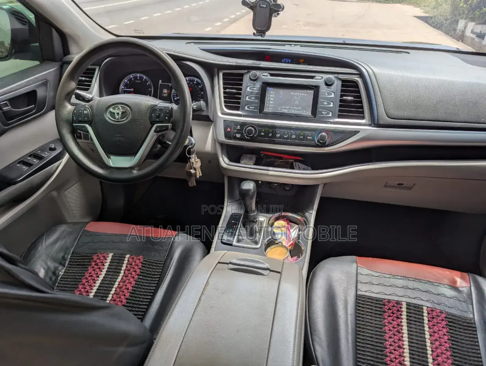 Toyota Highlander LE 4x2 (2.7L 4cyl 6A) 2018 Black