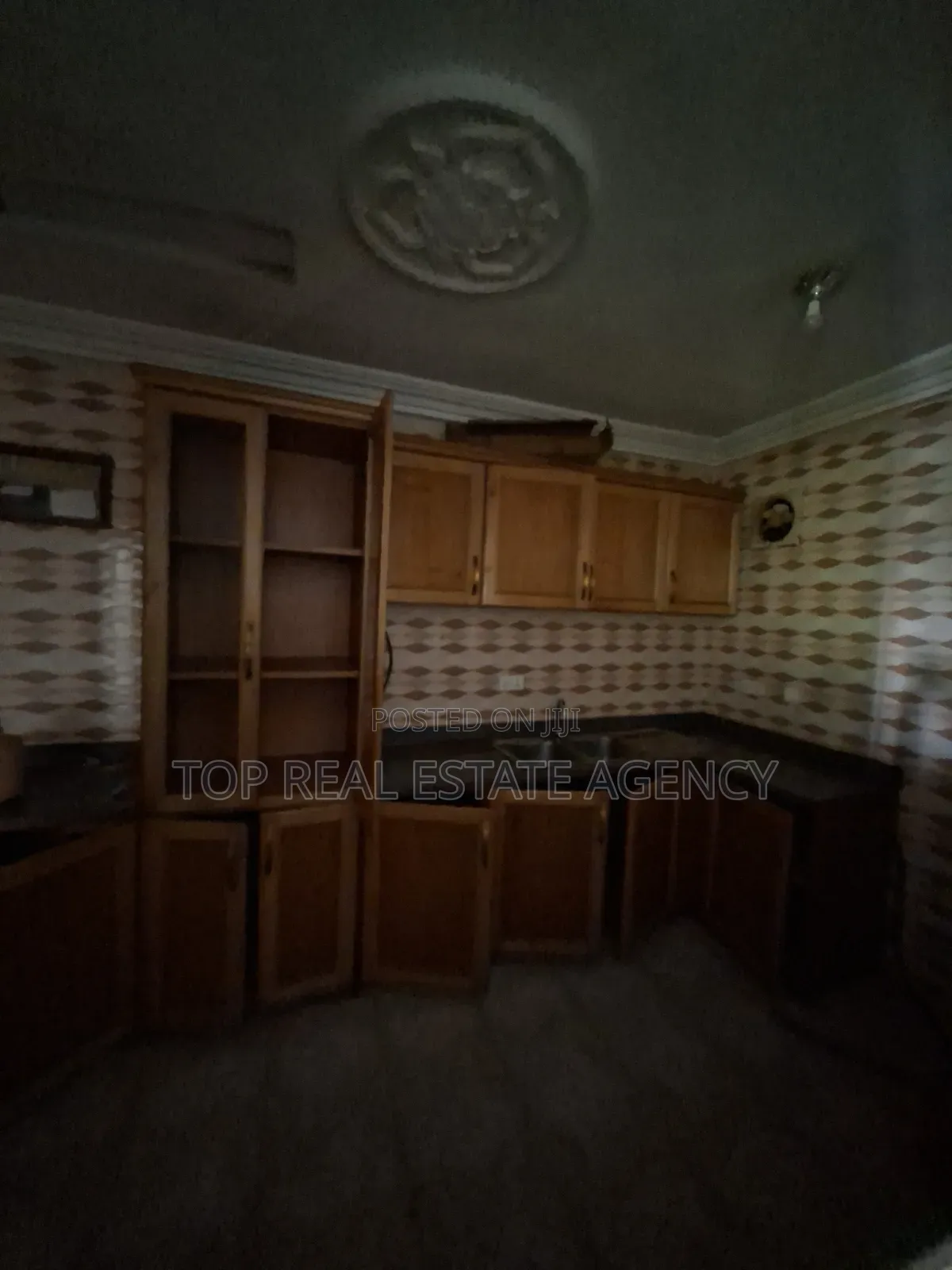3bdrm Apartment in Agbogba, Ga East Municipal for rent